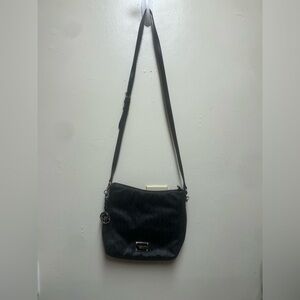 Michael Kors Jet Set Travel Large Signature Logo Messenger Bag in Black 10X12